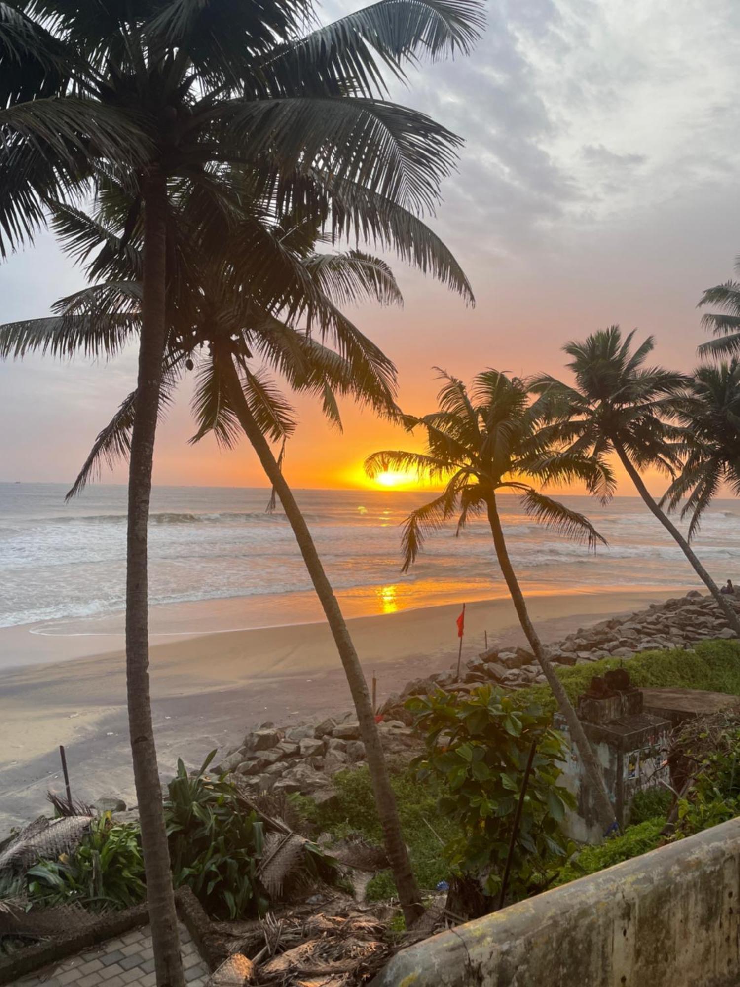Ferienwohnung Sevenstar Residency Varkala Exterior foto